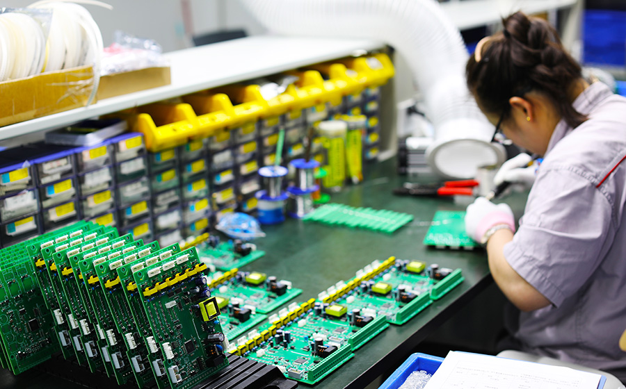 PCB板焊接